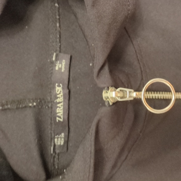 Zara thin hoodie with half zip - Picture 2 of 5
